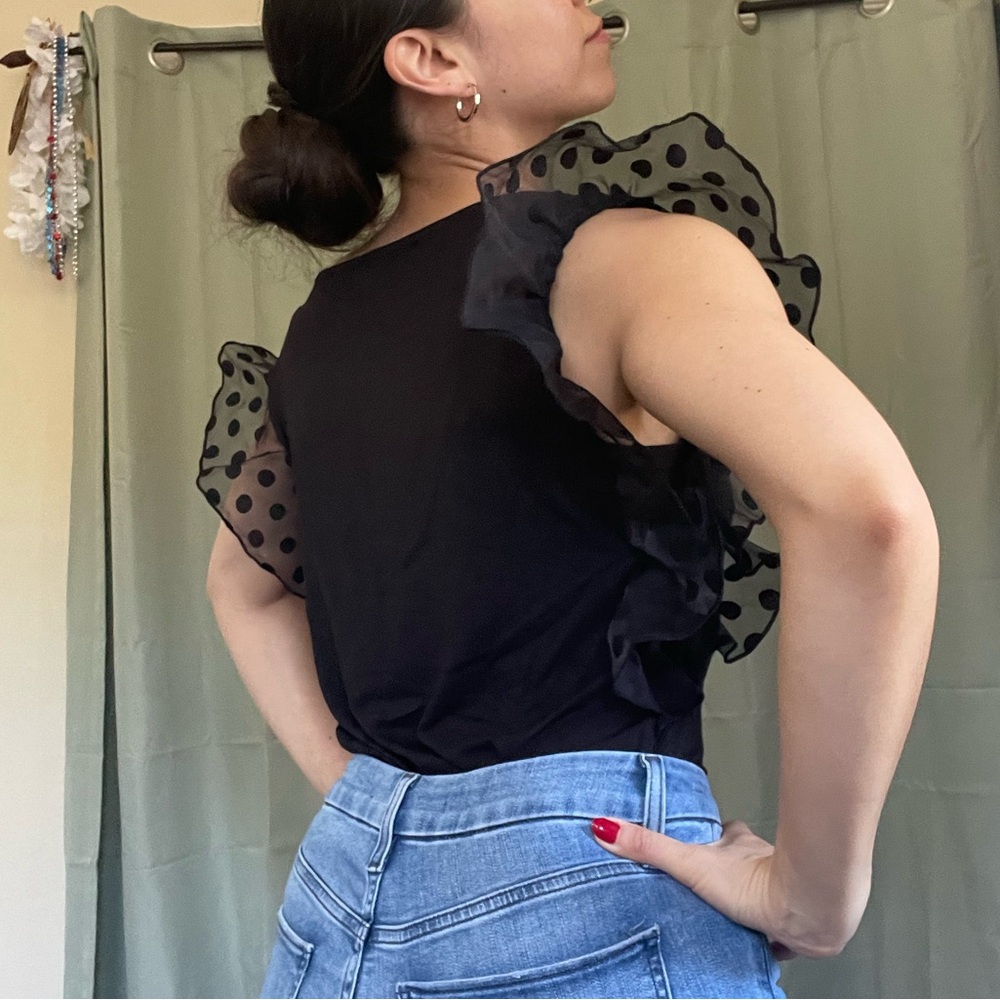New black shirt with dots